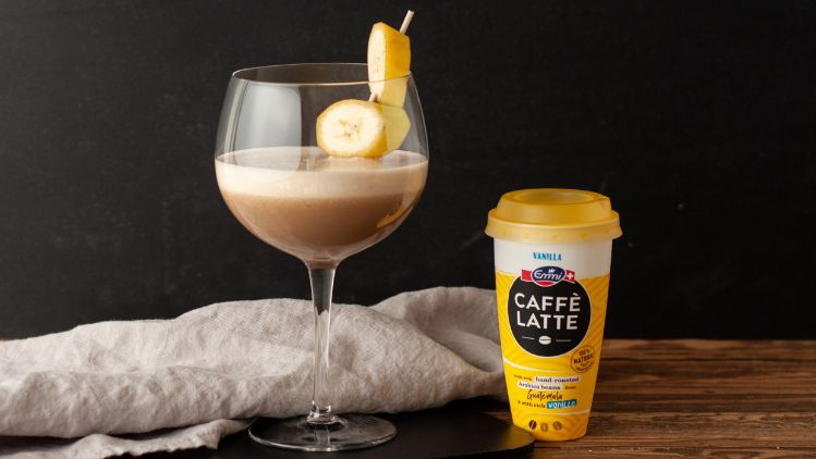 Banana Cocktail-2-3_Stage (1)