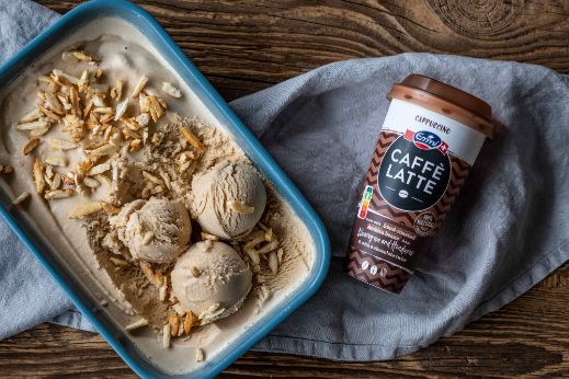 stage_Eiscreme-cappuccino